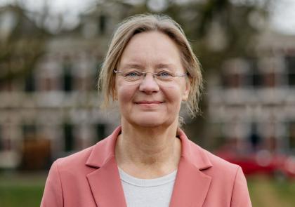 Joan Veldhuizen